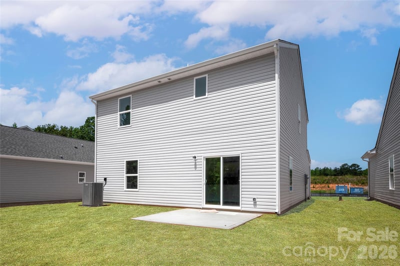 3416 Robindale Dr, Winston Salem, NC 27107