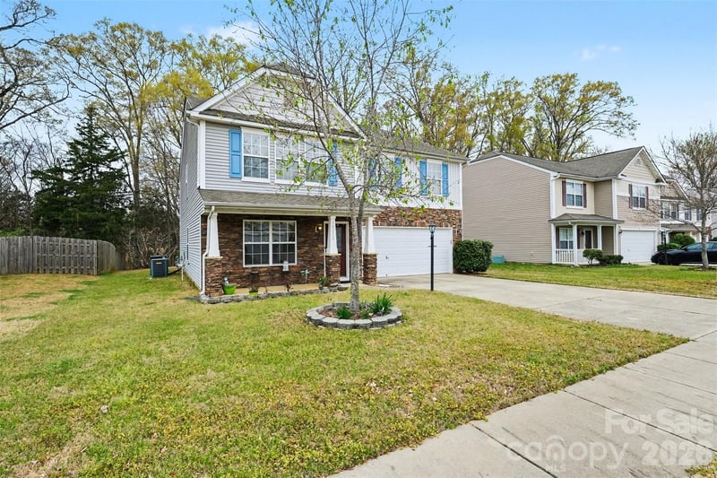 14212 Waterlyn Dr, Charlotte, NC 28278