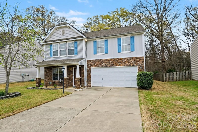 14212 Waterlyn Dr, Charlotte, NC 28278