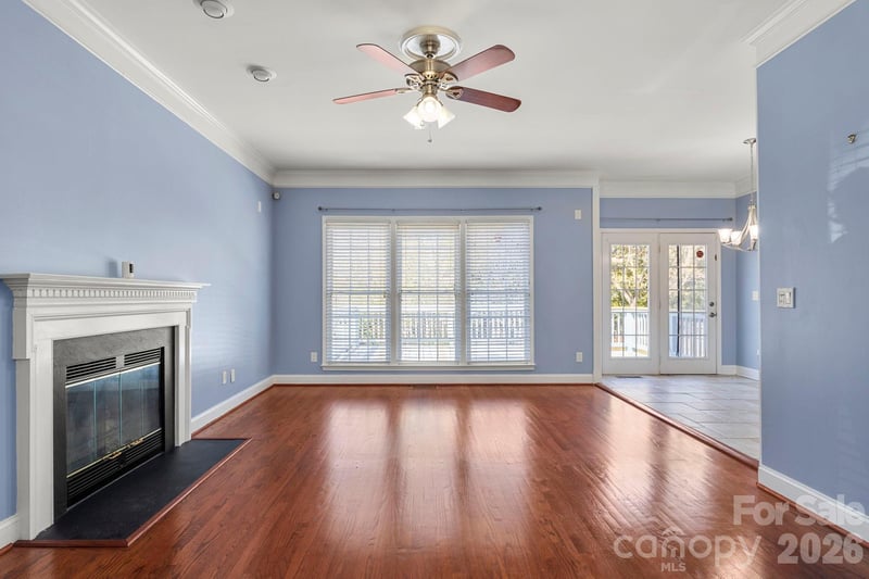 10413 Friarsgate Rd, Huntersville, NC 28078
