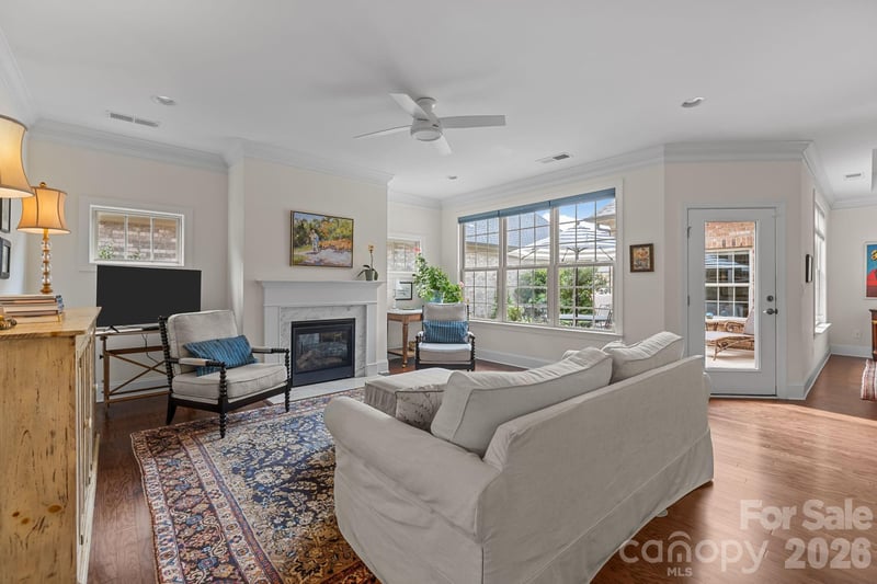 5235 Courtyard Ln, Belmont, NC 28012