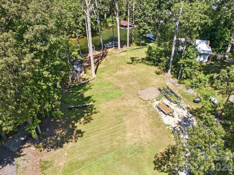 3748 Landmark Dr, Sherrills Ford, NC 28673