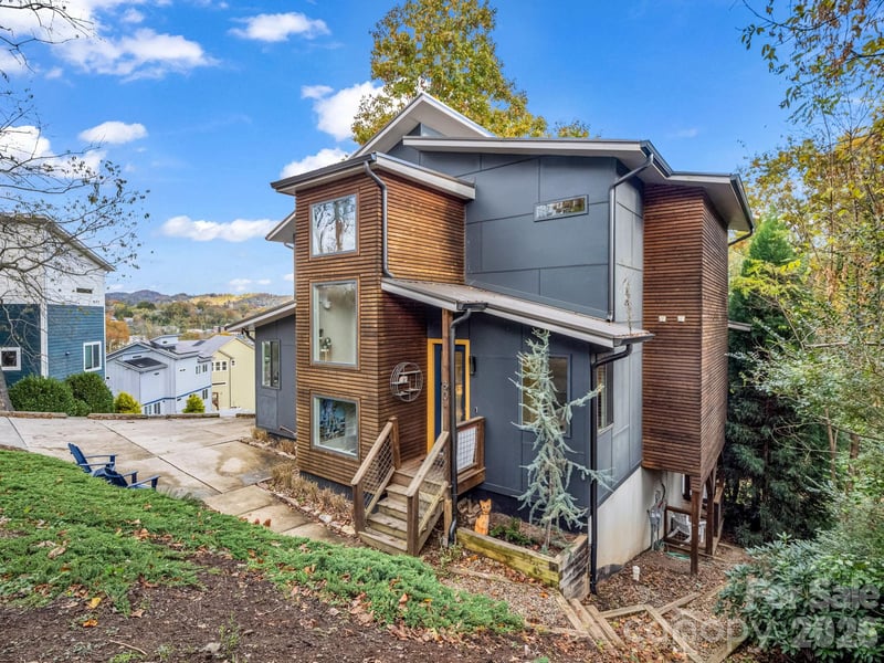 80 Richland St, Asheville, NC 28806