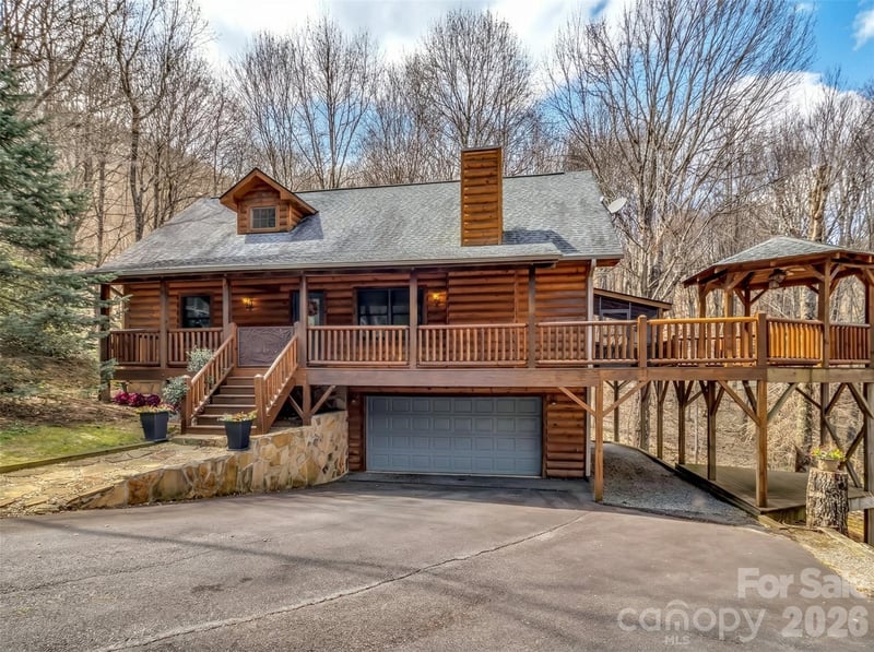 1664 Tawodi Trl, Maggie Valley, NC 28751
