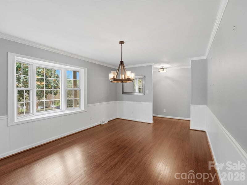 814 Twin Oaks Rd, Davidson, NC 28036