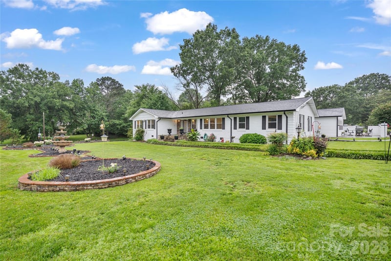 2524 Griffith Rd, Monroe, NC 28112