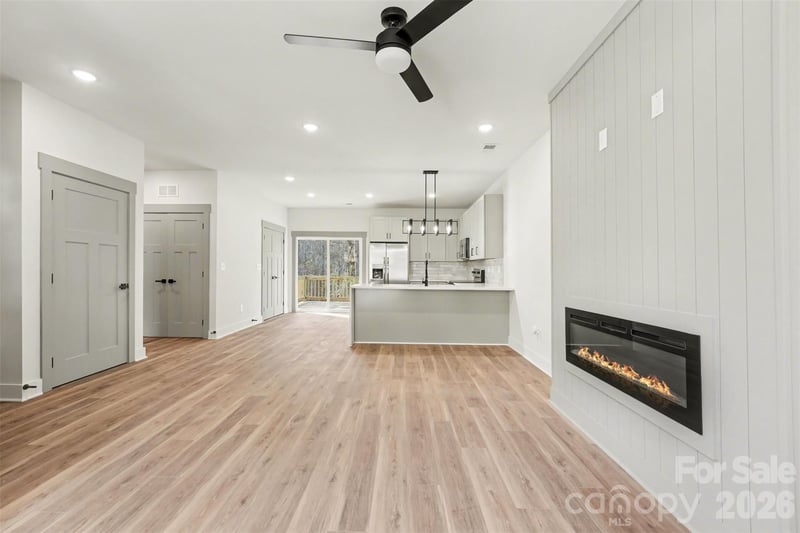 427 Ballard St, Cherryville, NC 28021