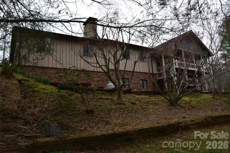 2305 Airport Rd, Marion, NC 28752