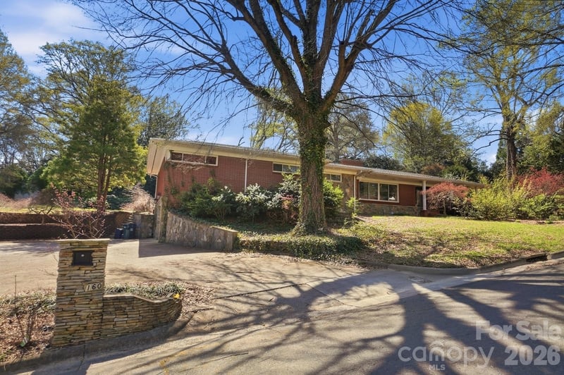 160 Glendale Ave, Concord, NC 28025