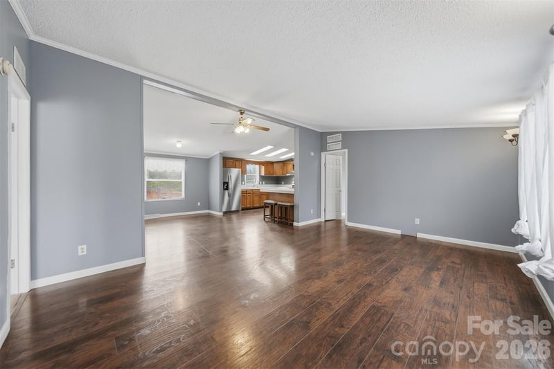 315 Mcdowell St, Morganton, NC 28655