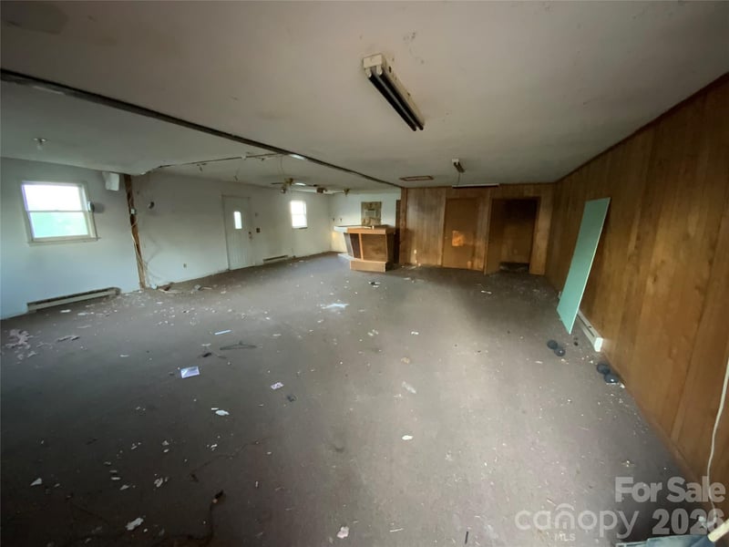 154 Lovelace Rd, Forest City, NC 28043