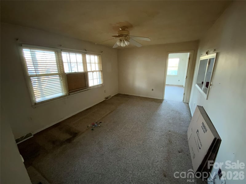 154 Lovelace Rd, Forest City, NC 28043