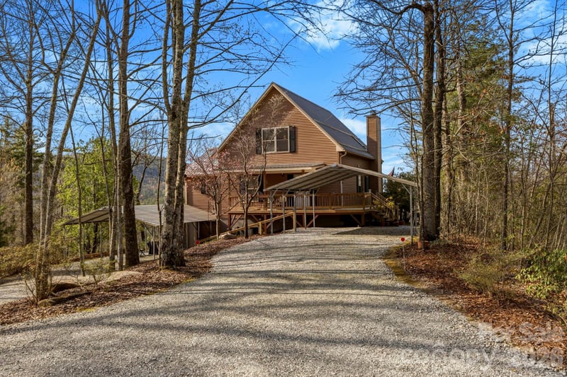 1489 Round Mountain Rd, Brevard, NC 28712