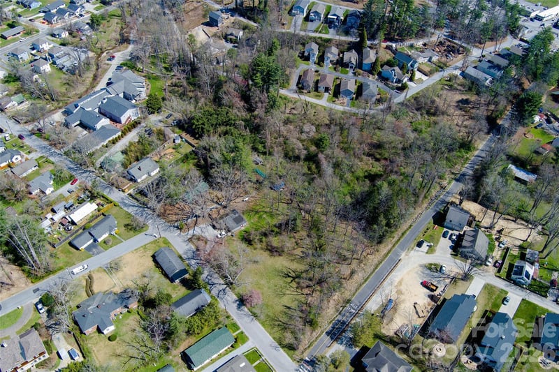 TBD Toms Hill Dr, Hendersonville, NC 28792