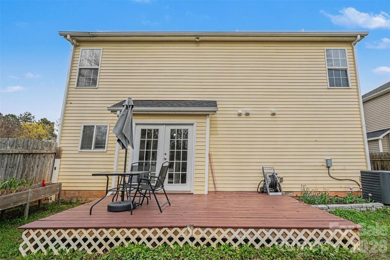 5504 Waverly Lynn Ln, Charlotte, NC 28269