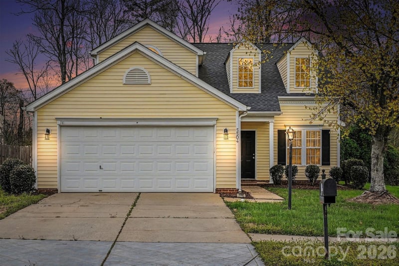 5504 Waverly Lynn Ln, Charlotte, NC 28269