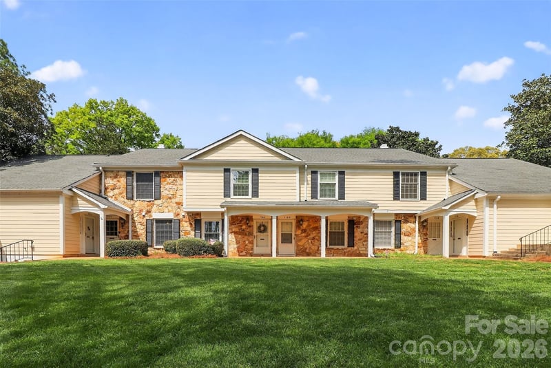 7124 Quail Meadow Ln, Charlotte, NC 28210