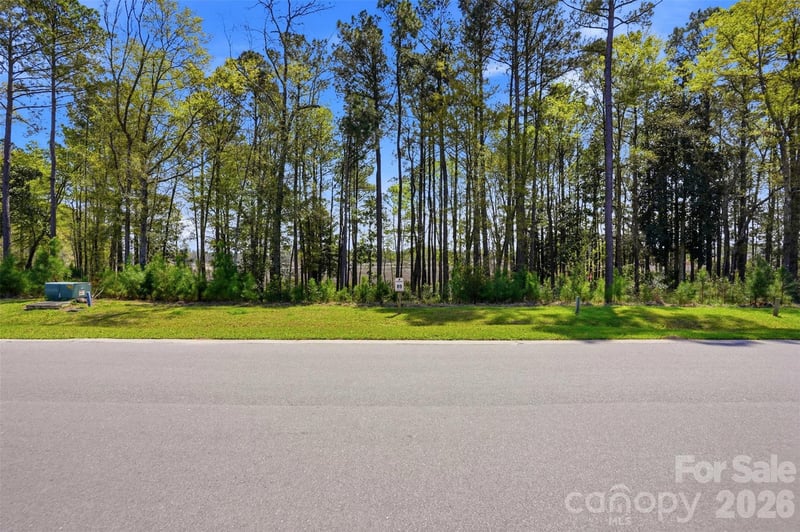 1624 Heron View Dr, Wilmington, NC 28401