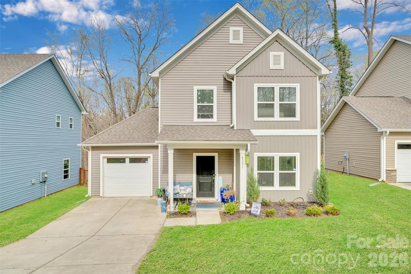 4301 Grove St, Charlotte, NC 28269