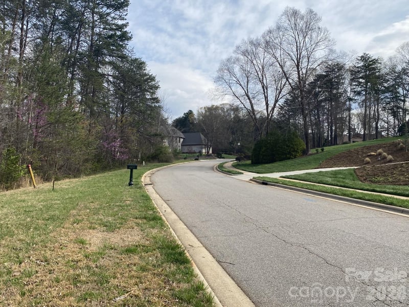 4075 Bob Jones Dr #29, Conover, NC 28613
