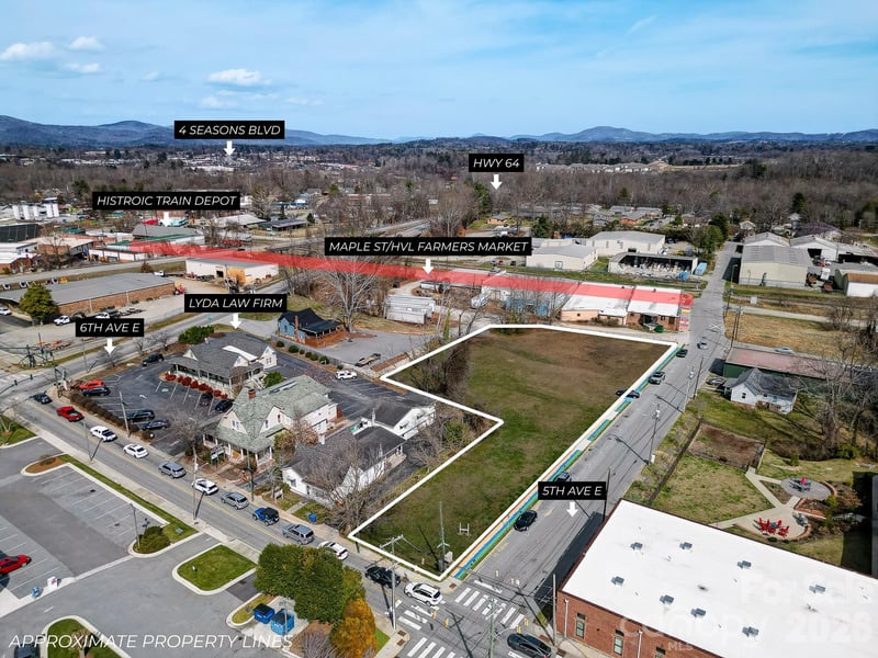 00000 Grove St, Hendersonville, NC 28792