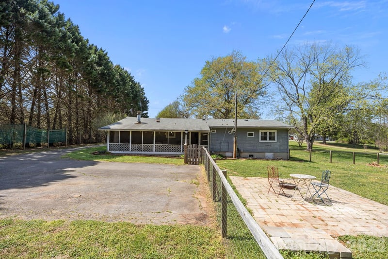 700 Patterson Farm Rd, Mooresville, NC 28115