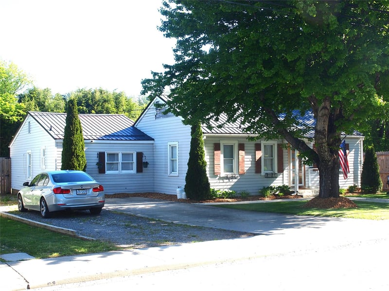 316 Hazelwood Ave, Waynesville, NC 28786