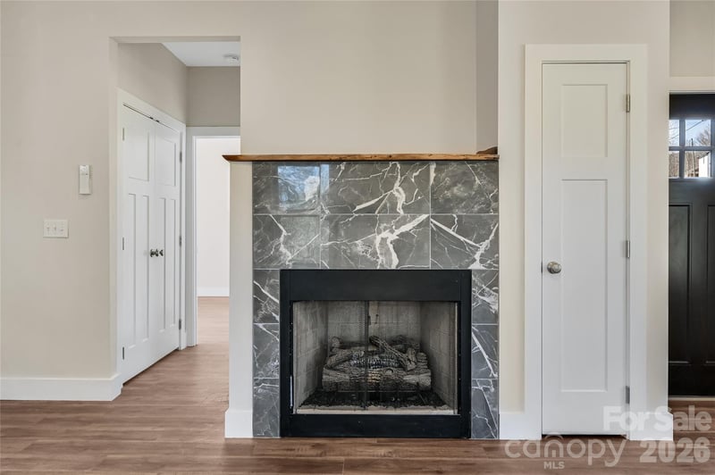 22 Ben Lippen Rd #A, Asheville, NC 28806