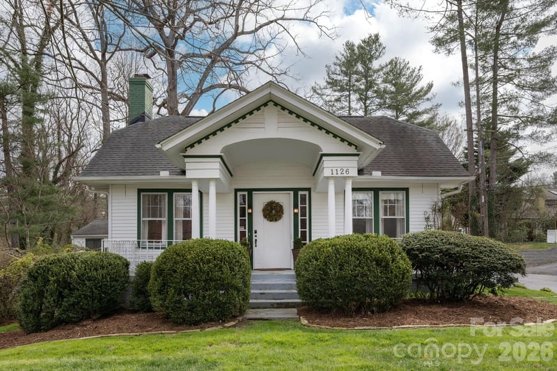 1126 4th Ave, Hendersonville, NC 28739