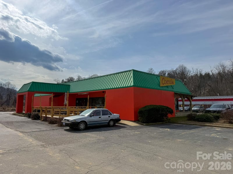 1297 Tunnel Rd, Asheville, NC 28805