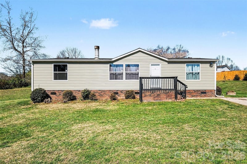 4106 Olga Ct, Dallas, NC 28034