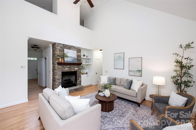 939 Linda Ln, Charlotte, NC 28211