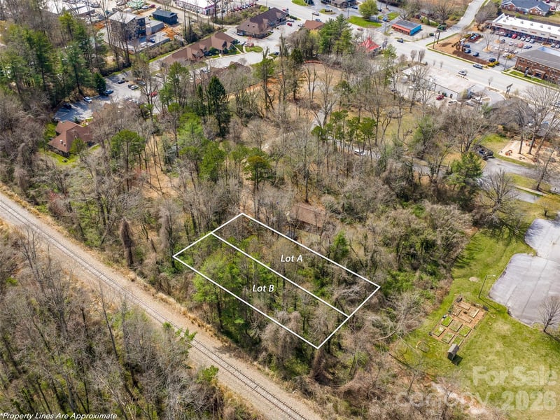 99999 Summit Ave, Asheville, NC 28803