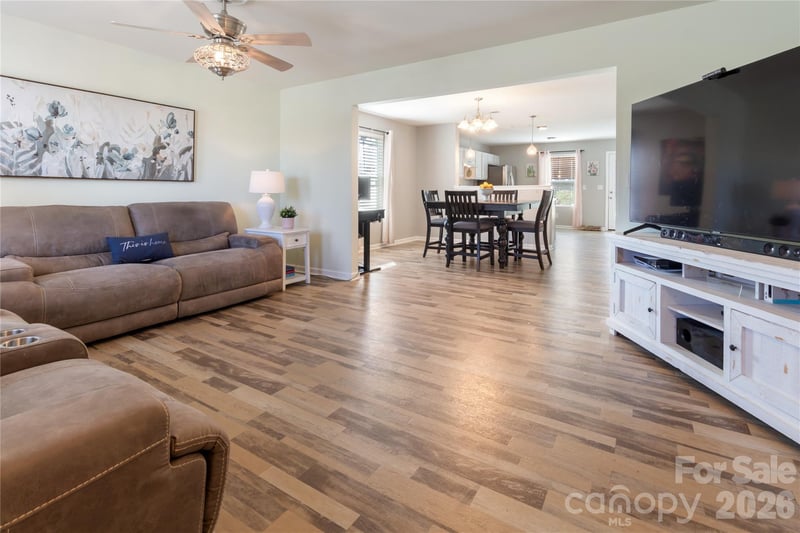 905 Alta Way, Kannapolis, NC 28081