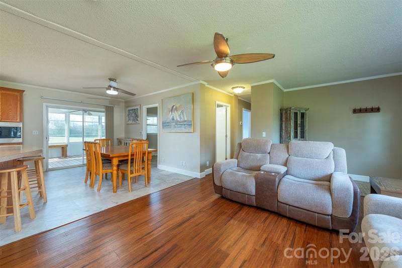 181 High Valley Estates Dr, Alexander, NC 28701