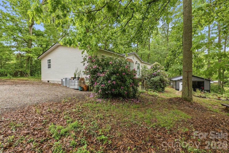 611 Turkey Creek Ter, Leicester, NC 28748