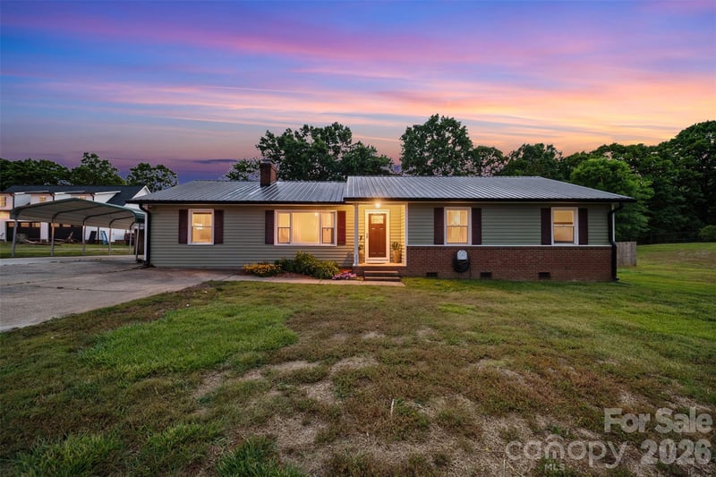 3832 Elkwood Ct, Concord, NC 28025