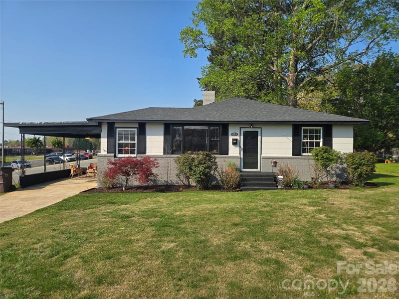 414 Chester St, Blacksburg, SC 29702