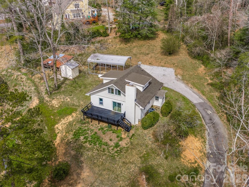 15 Woodbine Rd, Asheville, NC 28804