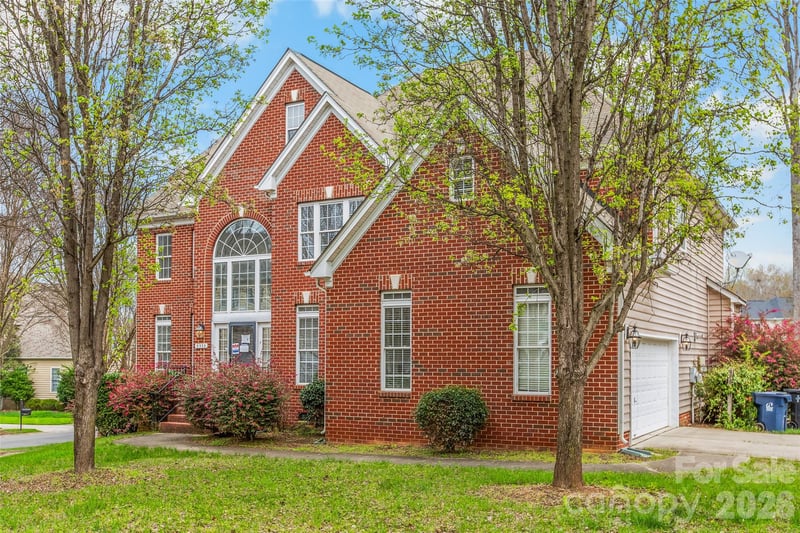 9333 Standerwick Ln, Huntersville, NC 28078