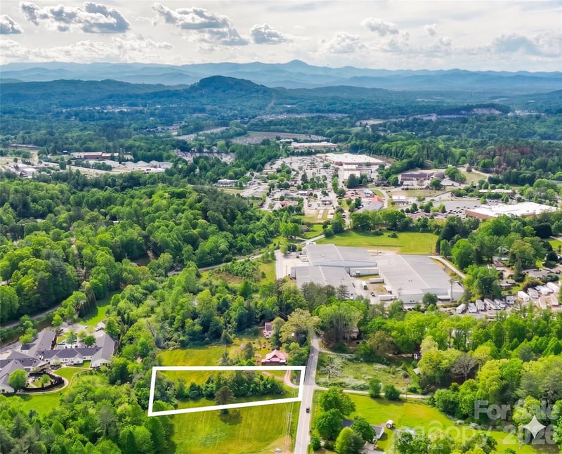 Old Sunset Hill Rd, Hendersonville, NC 28792