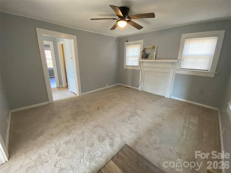 1521 Davidson Ave, Gastonia, NC 28052