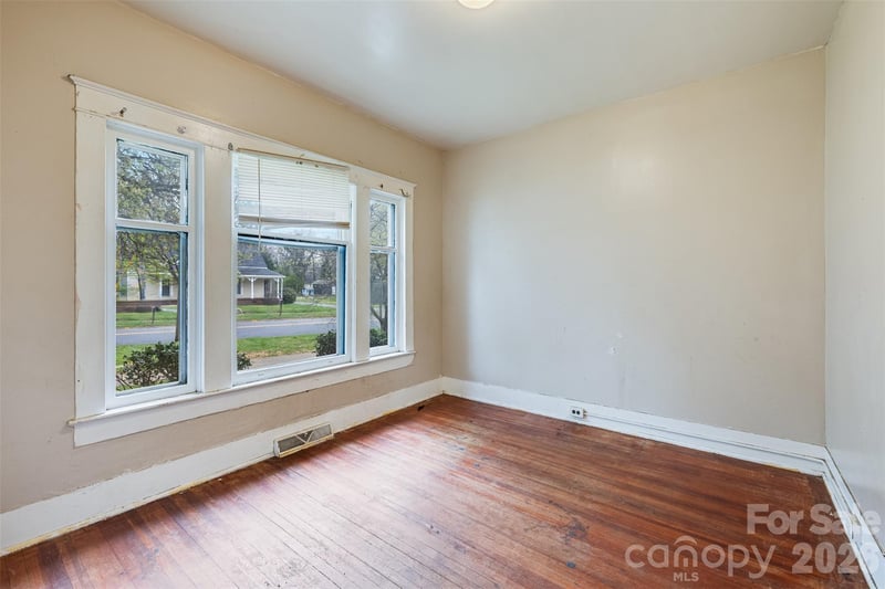 1134 Wilson W Lee Blvd, Statesville, NC 28677