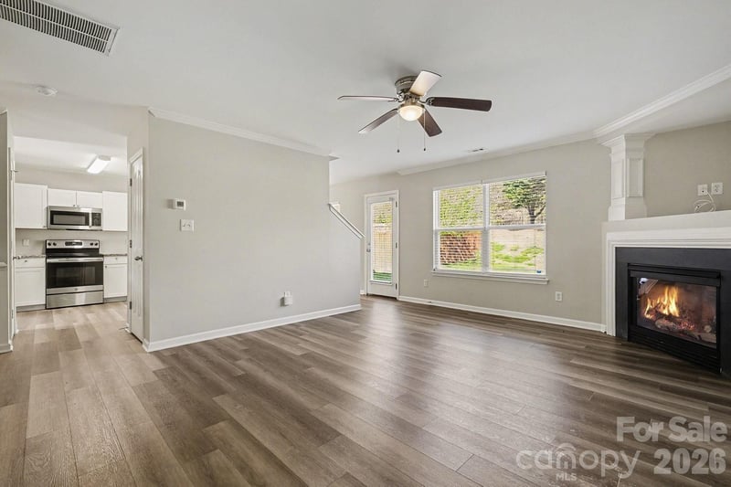 2418 Cairns Mill Ct, Charlotte, NC 28269