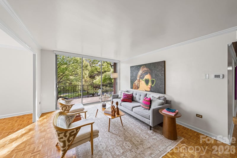 1300 Queens Rd #312, Charlotte, NC 28207