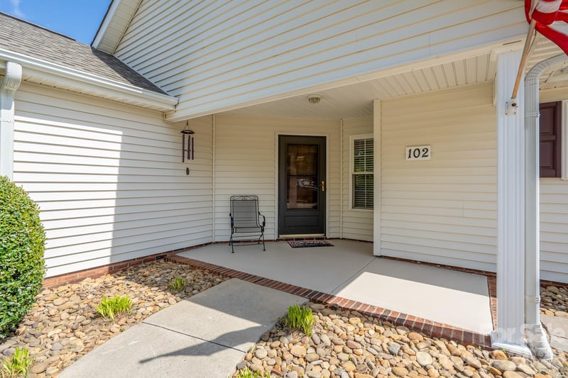102 Keswick Ln, Mooresville, NC 28117