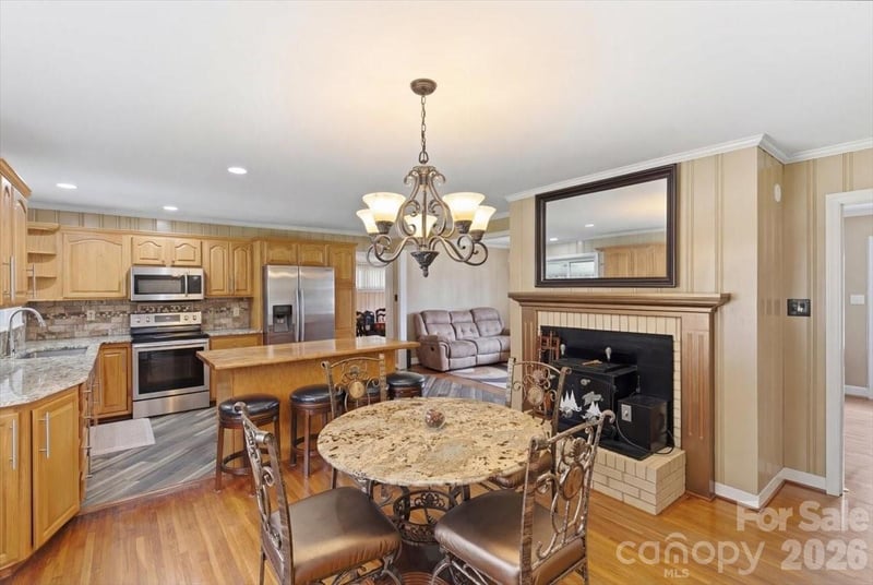 345 Magnolia St, Mooresville, NC 28115