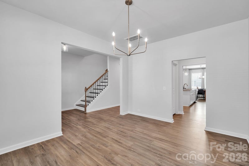 6409 Alanbrook Rd, Charlotte, NC 28215