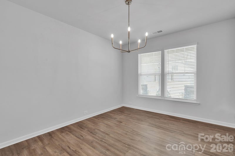 6409 Alanbrook Rd, Charlotte, NC 28215