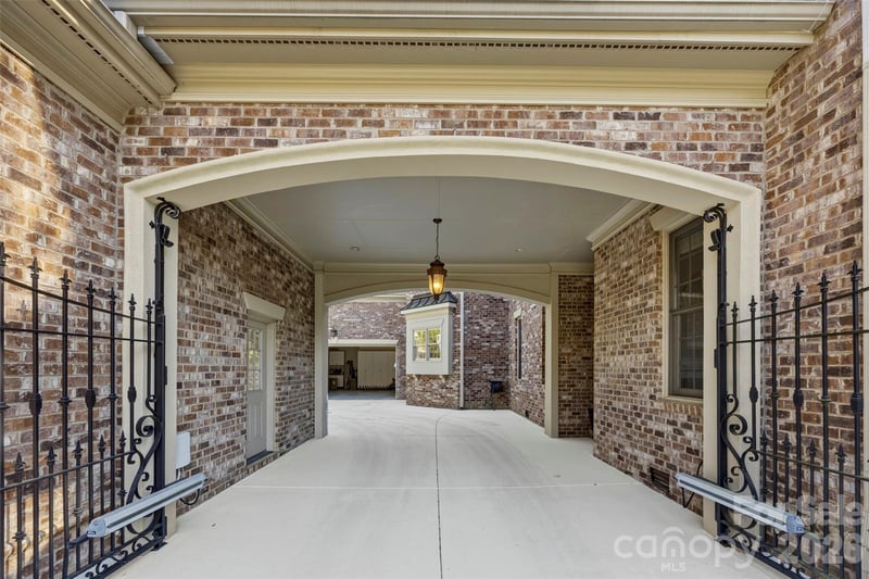 9805 Strike The Gold Ln, Waxhaw, NC 28173